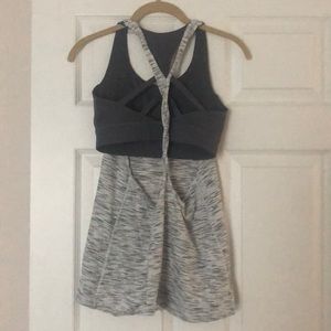 Lululemon size 6 bra and tank